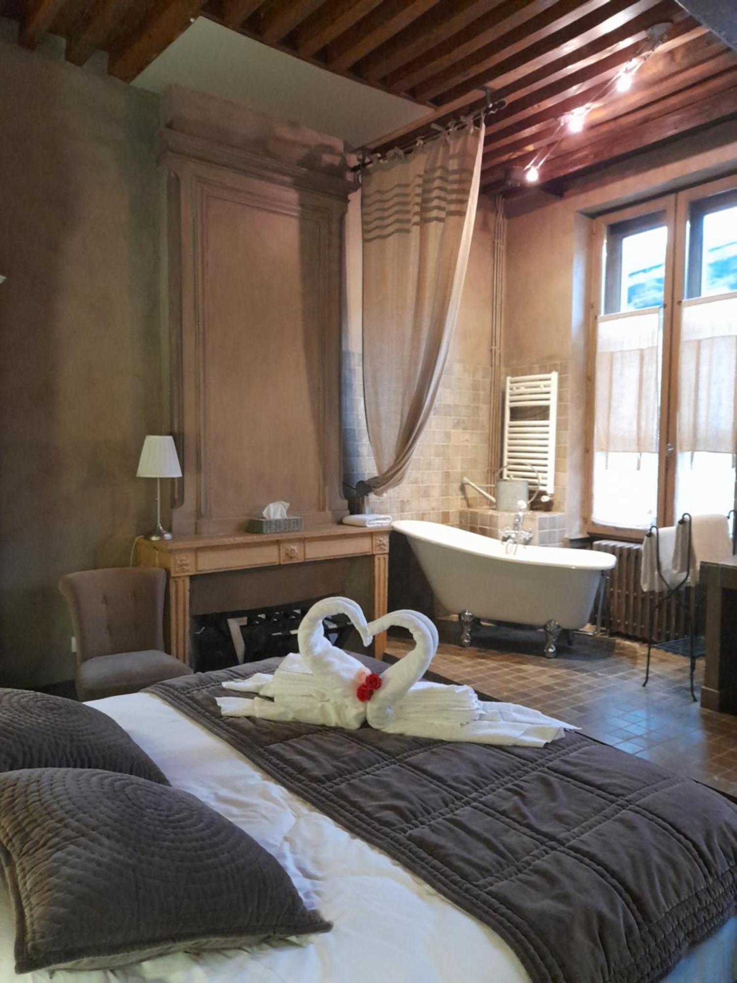 Châtillon-sur-Chalaronne Hotel De La Tour מראה חיצוני תמונה